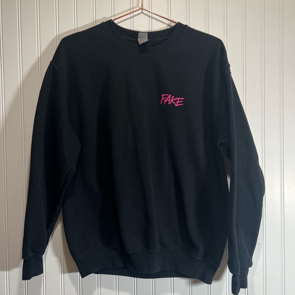 Women’s Crew Neck F ake - Picture 2 of 4